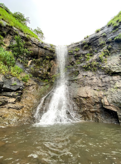 17 Waterfalls in Nashik - Pahine Waterfall