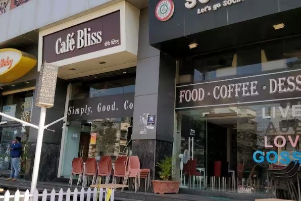 Cafe Bliss for couples