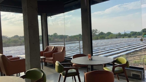 De Koffi Estate for couples to visit 