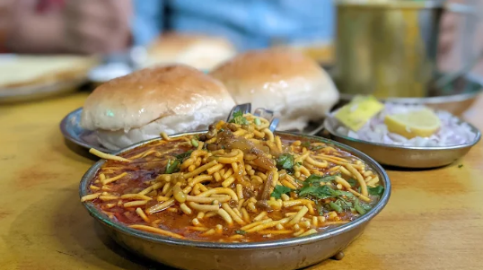 Shamsundar Misal Shamsundar Misal