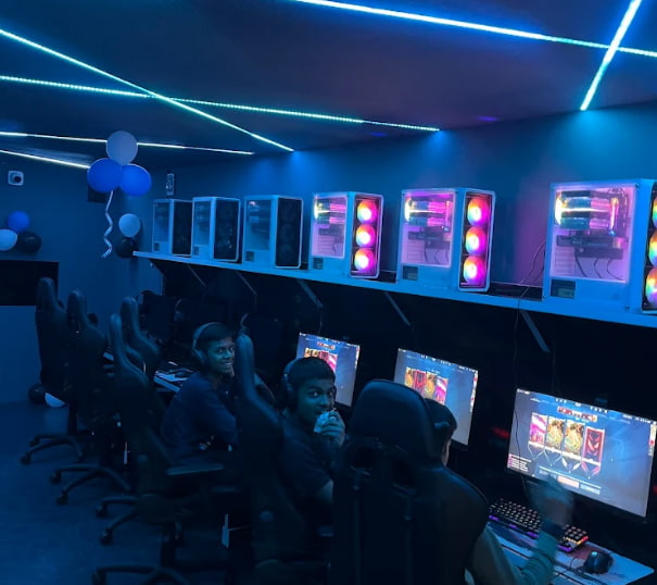 Ace Clutch E-sports Café Ace Clutch E-sports Café