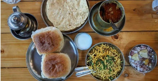 Misal Pav Misal Pav