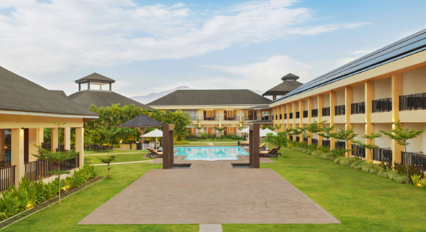 Tropical Retreat Luxury Tropical Retreat Luxury